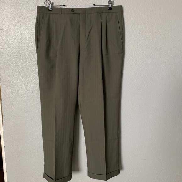 Haggar Other - (T16) NWT Haggar Men's Flex Pleated Wrinkle Free Dress Pant in Olive, 42wx30L,